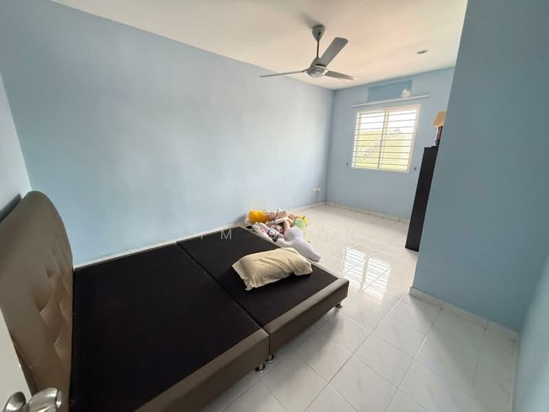2-storey Terraced House for Sale in Kawasan 18 (Klang) - Lim Jeon - PropertyGuru.com.my