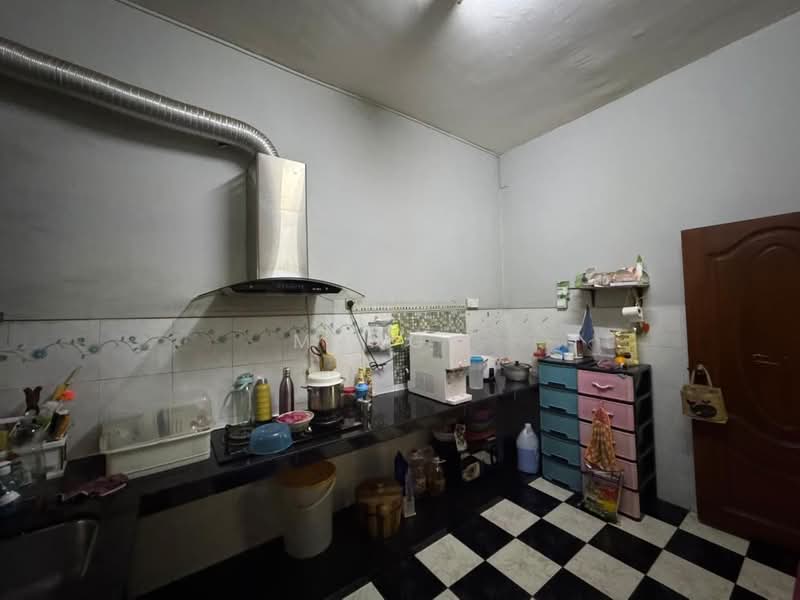 2-storey Terraced House for Sale in Skudai (Johor) - Meng . - Kitchen - PropertyGuru.com.my
