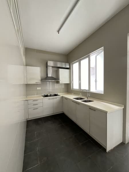 Condominium for Rent at 9 Bukit Utama Condominium - Lois Tan - Kitchen - PropertyGuru.com.my