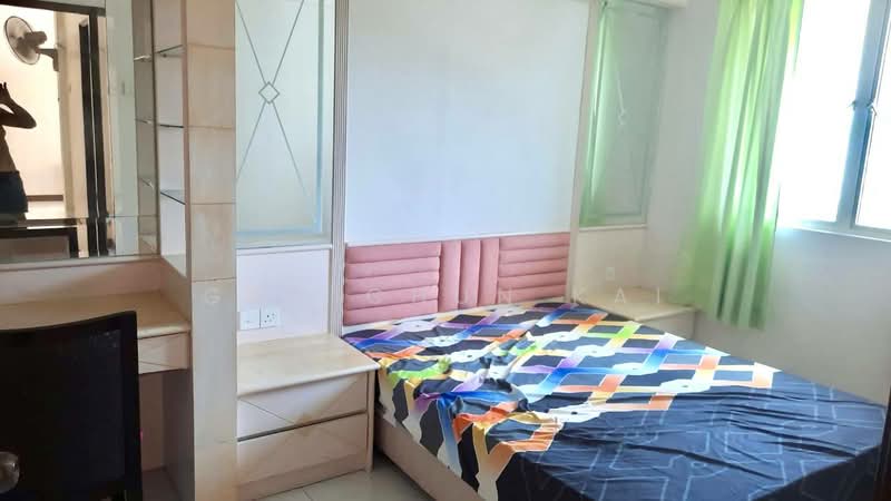 Gold Coast Resort Condominium untuk Untuk Disewa - RM 2,000 /bulan, Apr 2026 - Bedroom - PropertyGuru.com.my