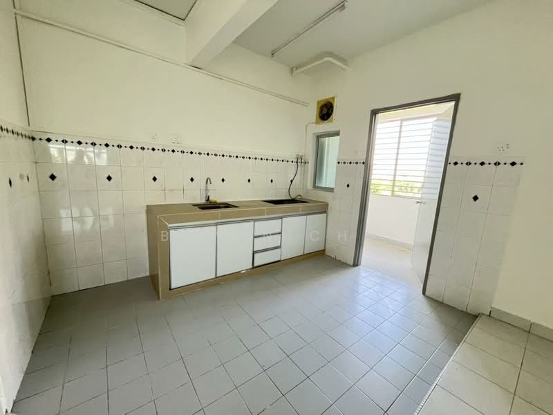 Condominium for Sale at Subang Ville Aman Luxury Condominiums - Bryan Cho - Kitchen - PropertyGuru.com.my