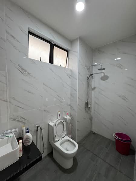 Untuk Disewa - Ixora