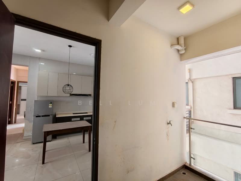 Condominium for Sale at Bay Point @ Country Garden Danga Bay - Bell Lum - Kitchen - PropertyGuru.com.my