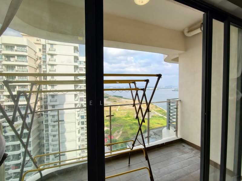 Condominium for Sale at Bay Point @ Country Garden Danga Bay - Bell Lum - Balcony - PropertyGuru.com.my