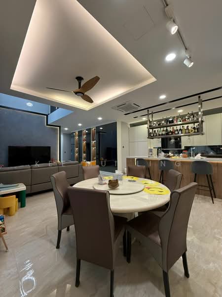 Nusa Duta untuk Untuk Dijual - RM 2,000,000, Apr 2026 - Living Room - PropertyGuru.com.my