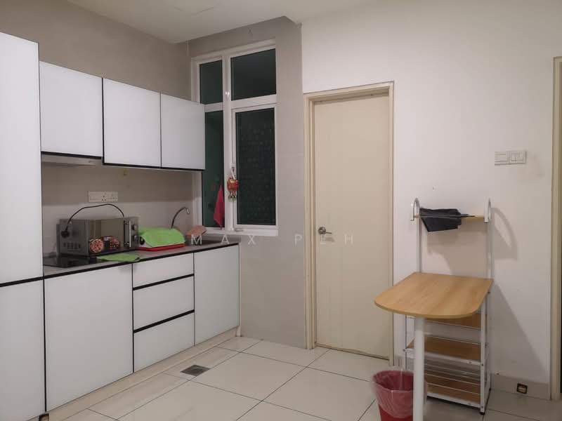 Service Residence for Rent at The Court @ Central Residence - Max Peh - Kitchen - PropertyGuru.com.my