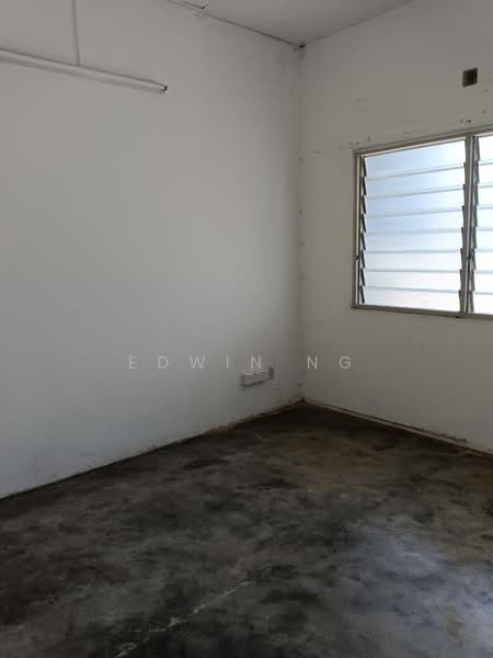 1-storey Terraced House for Sale in Tanjung Bungah (Penang) - Edwin Ng - Interior - PropertyGuru.com.my
