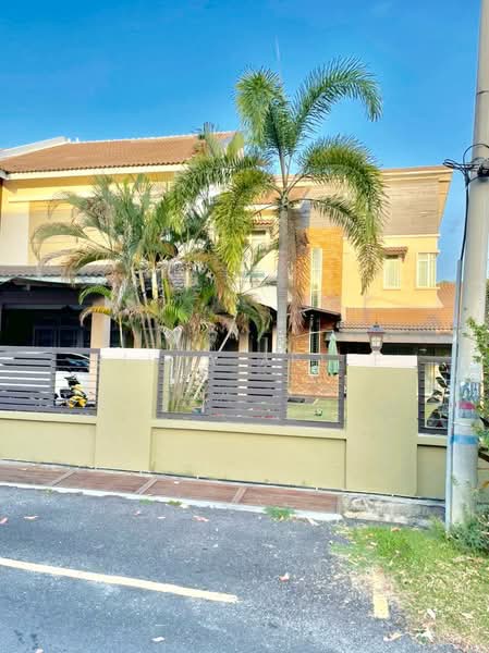 Semi-Detached House for Sale at Taman Impian Putra - BILYA ARIFF - Exterior - PropertyGuru.com.my
