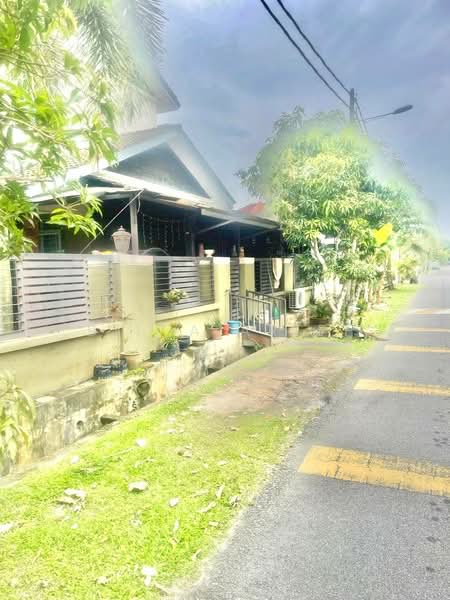 Semi-Detached House for Sale at Taman Impian Putra - BILYA ARIFF - Exterior - PropertyGuru.com.my