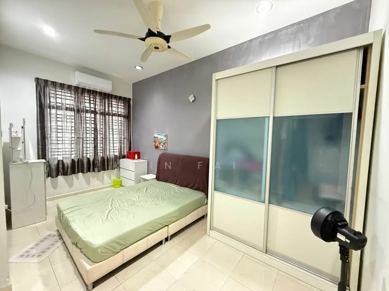 Taman Bukit Piatu Mutiara untuk Untuk Dijual - RM 528,000, Apr 2026 - Bedroom - PropertyGuru.com.my