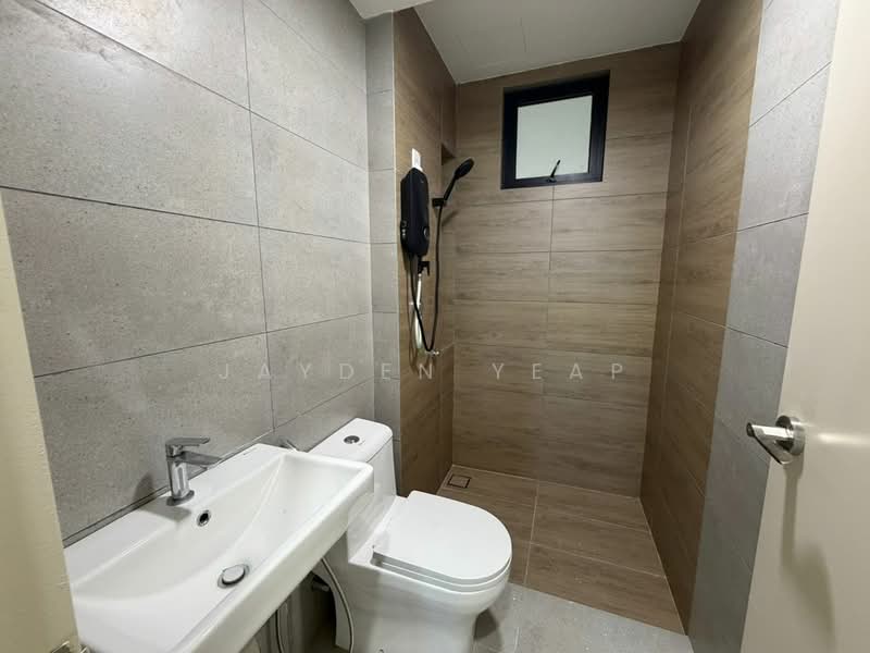 Service Residence for Rent at Vivo Executive Apartment - Jayden Yeap - Bathroom - PropertyGuru.com.my