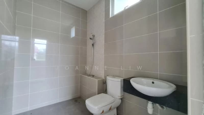 Semi-Detached House for Sale in Taman Prestij (Balik Pulau) - Joanne Liw - Bathroom - PropertyGuru.com.my