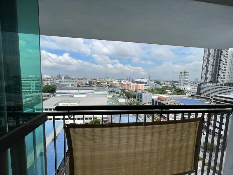 Pacific 63 untuk Untuk Disewa - RM 1,600 /bulan, Apr 2026 - Balcony - PropertyGuru.com.my