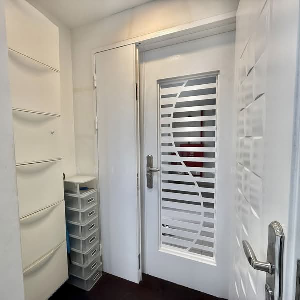 The Platino Serviced Apartment untuk Untuk Dijual - RM 750,000, Apr 2026 - Entrance - PropertyGuru.com.my