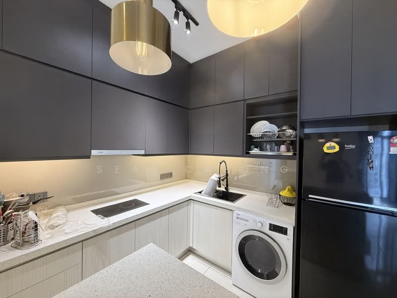 Serviced Residence @ Fera Residence @ The Quartz WM untuk Untuk Disewa - RM 2,400 /bulan, Apr 2026 - Kitchen - PropertyGuru.com.my
