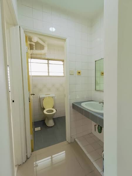 Condominium for Sale at Garden City Straits - Khin Fai . - Bathroom - PropertyGuru.com.my