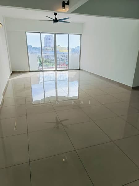 Condominium for Sale at Garden City Straits - Khin Fai . - Living Room - PropertyGuru.com.my