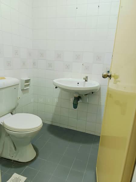 Condominium for Sale at Garden City Straits - Khin Fai . - Bathroom - PropertyGuru.com.my