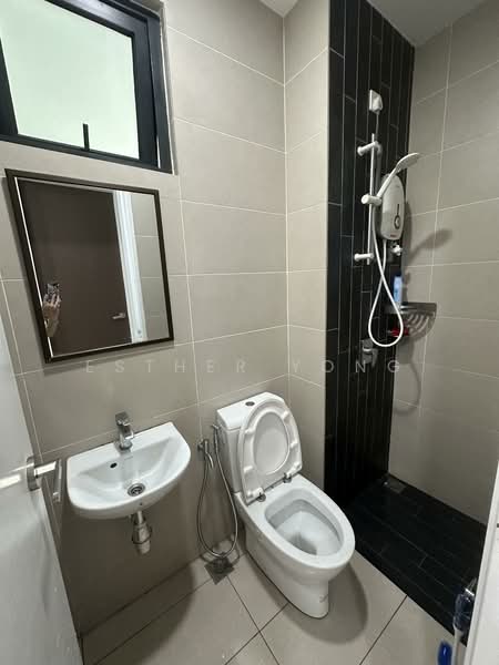 Service Residence for Sale at H2O Residences - Esther Yong - Bathroom - PropertyGuru.com.my