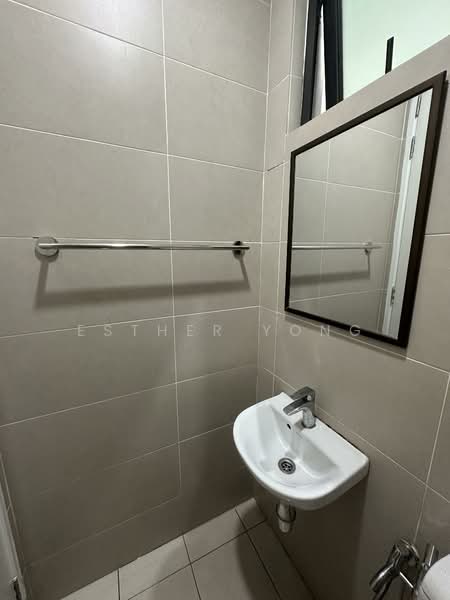 Service Residence for Sale at H2O Residences - Esther Yong - Bathroom - PropertyGuru.com.my