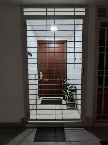 Koi Suites untuk Untuk Disewa - RM 1,200 /bulan, Apr 2026 - Entrance - PropertyGuru.com.my