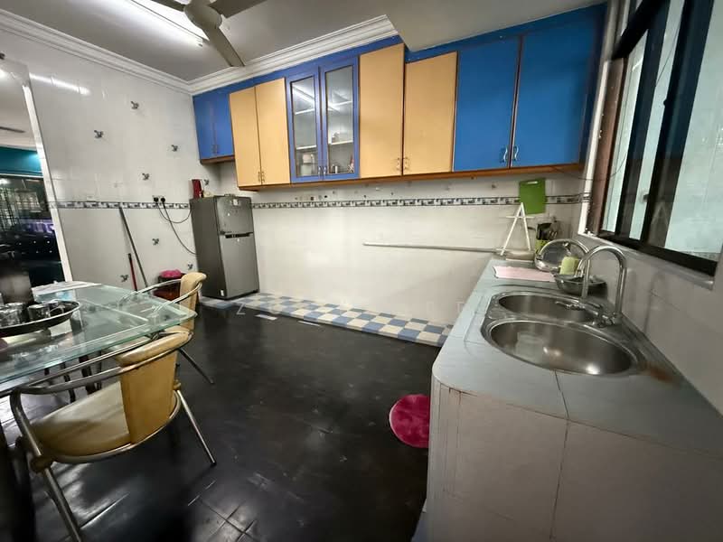 Bukit Indah untuk Untuk Dijual - RM 698,000, Apr 2026 - Kitchen - PropertyGuru.com.my