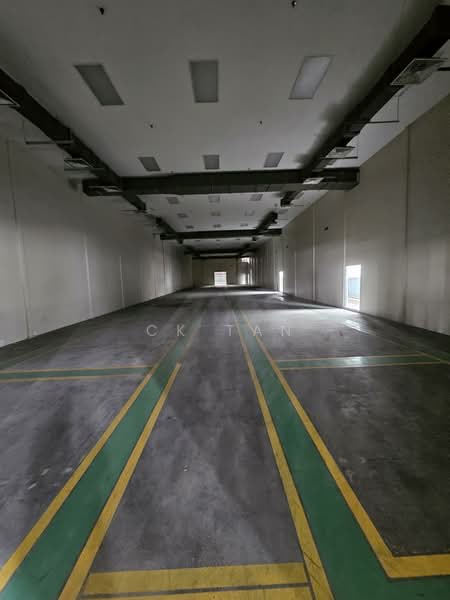 For Rent - Nilai 3 Wholesale Centre