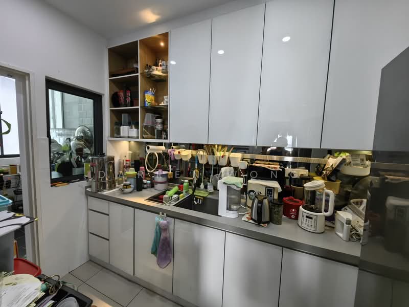 Condominium for Sale at The Henge - Darren Wong - Kitchen - PropertyGuru.com.my