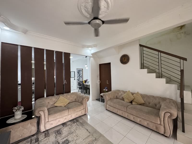 2-storey Terraced House for Sale in Sepang (Selangor) - Azizol . - Living Room - PropertyGuru.com.my