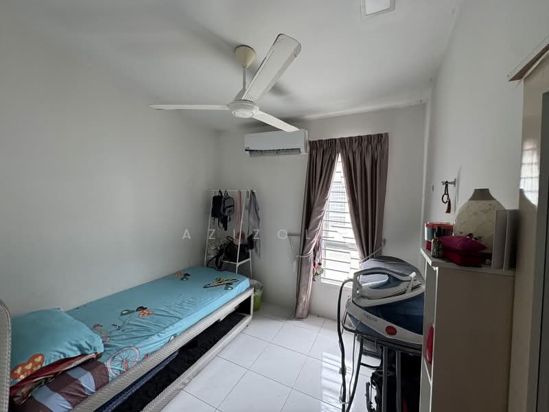 2-storey Terraced House for Sale in Sepang (Selangor) - Azizol . - Bedroom - PropertyGuru.com.my