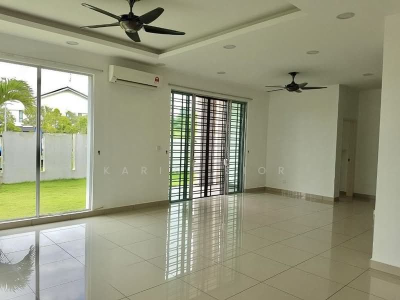 2-storey Terraced House for Sale in Horizon Hills (Iskandar Puteri (Nusajaya)) - Karine Sior - Living Room - PropertyGuru.com.my