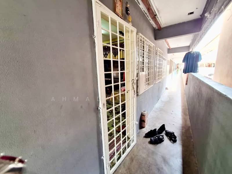 Flat for Sale at Rebana Flat - Ahmad Muslim - Corridor - PropertyGuru.com.my
