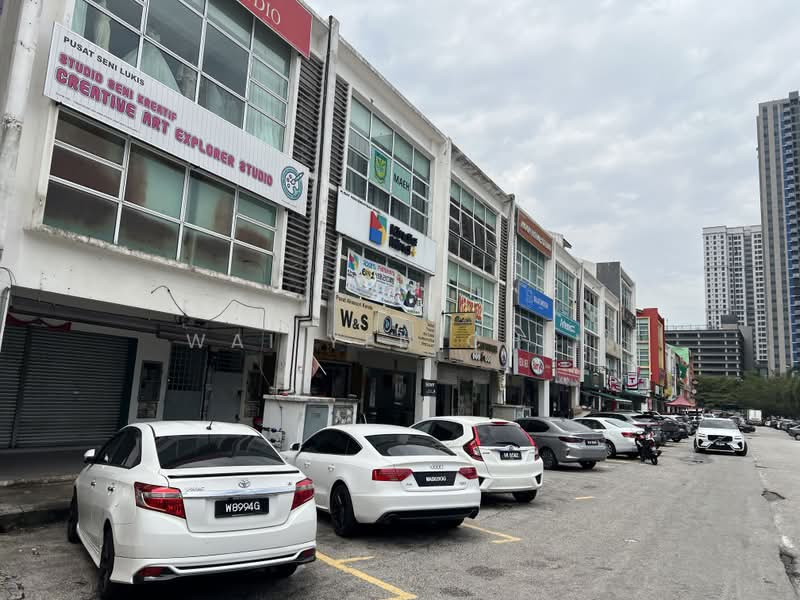 Shop for Sale in Taman Equine (Seri Kembangan) - Wai Yen Chin - Exterior - PropertyGuru.com.my