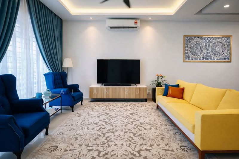 2-storey Terraced House for Sale in Bandar Rimbayu (Telok Panglima Garang) - AIMAN ZUHDI - Living Room - PropertyGuru.com.my