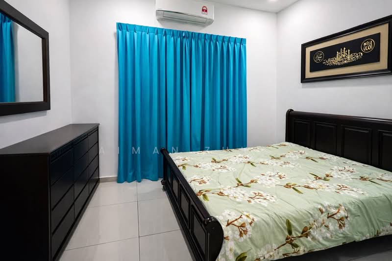2-storey Terraced House for Sale in Bandar Rimbayu (Telok Panglima Garang) - AIMAN ZUHDI - PropertyGuru.com.my