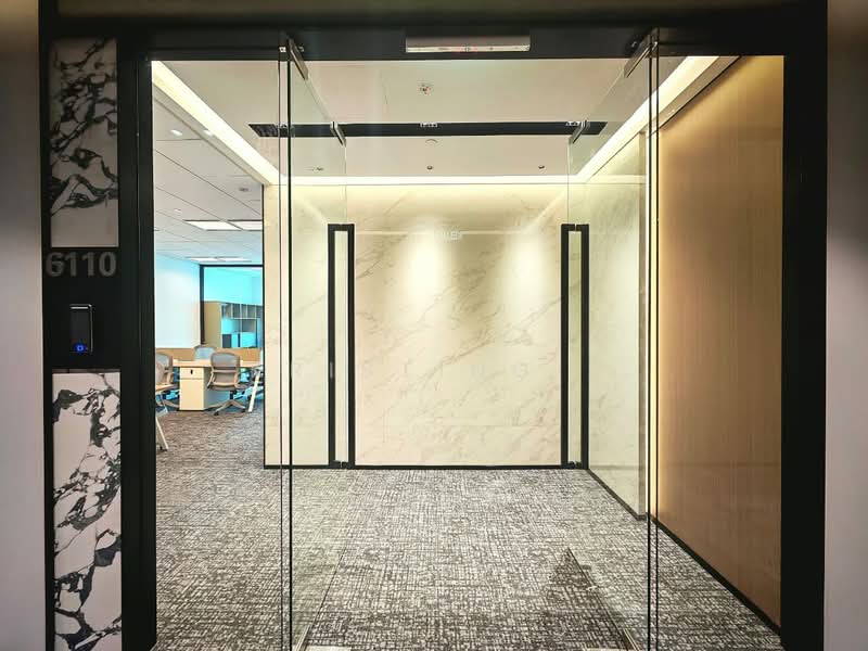 Pejabat untuk Disewa di Tun Razak Exchange (Kuala Lumpur) - Kristing . - Entrance - PropertyGuru.com.my