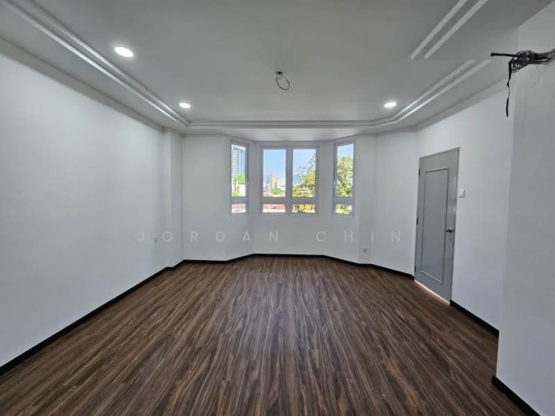 Vila Damai untuk Untuk Disewa - RM 3,000 /bulan, Apr 2026 - Living Room - PropertyGuru.com.my