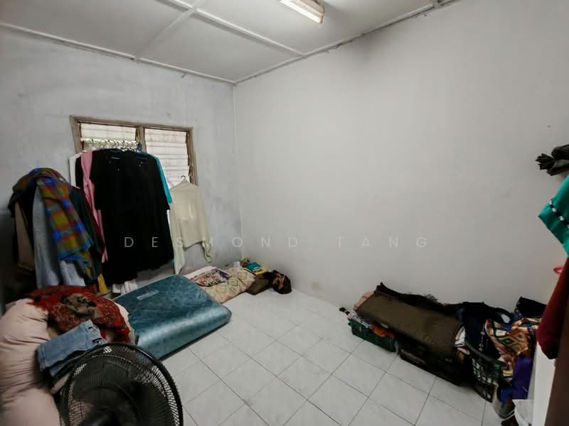 1-storey Terraced House for Sale in Taman Cheras Perdana (Cheras) - Desmond Tang - Bedroom - PropertyGuru.com.my