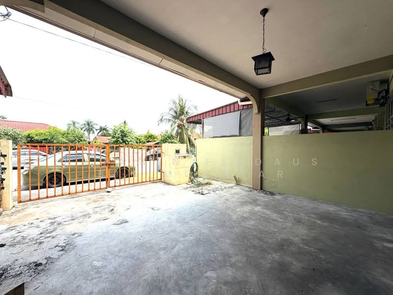 Taman Orkid Kanchong Darat Banting untuk Untuk Dijual - RM 370,000, Apr 2026 - Exterior - PropertyGuru.com.my