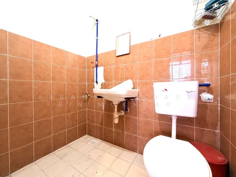 Taman Orkid Kanchong Darat Banting untuk Untuk Dijual - RM 370,000, Apr 2026 - PropertyGuru.com.my