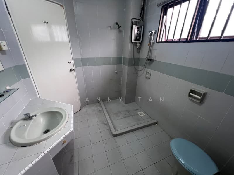 2-storey Terraced House for Sale in Bandar Sungai Long (Selangor) - Shanny Tan - Bathroom - PropertyGuru.com.my