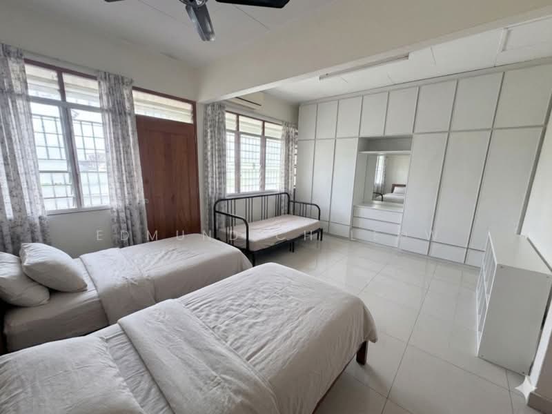 Terraced House for Sale in Batu Caves (Selangor) - Edmund CH Leow - Bedroom - PropertyGuru.com.my