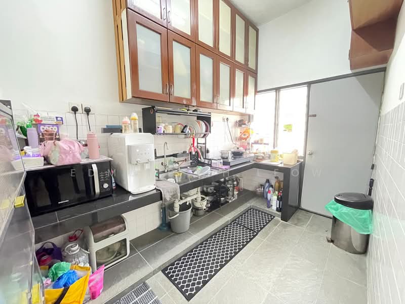 Rumah Teres untuk Dijual di Taman Selayang Utama (Selayang) - Edmund CH Leow - Kitchen - PropertyGuru.com.my