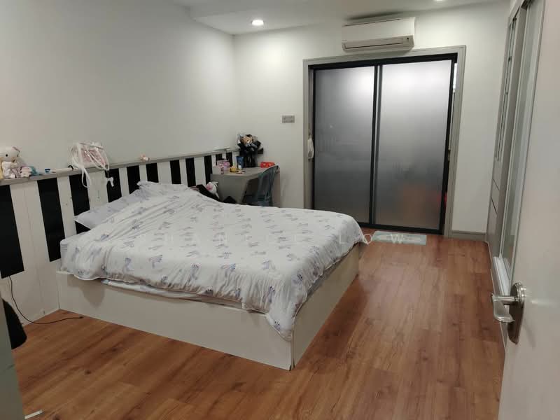 2-storey Terraced House for Sale in TAMAN PUCHONG UTAMA (Puchong) - Shanice Low - Bedroom - PropertyGuru.com.my