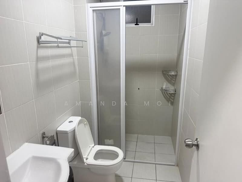 Service Residence for Rent at Meridin Bayvue Serviced Apartment - Amanda Moi - Bathroom - PropertyGuru.com.my
