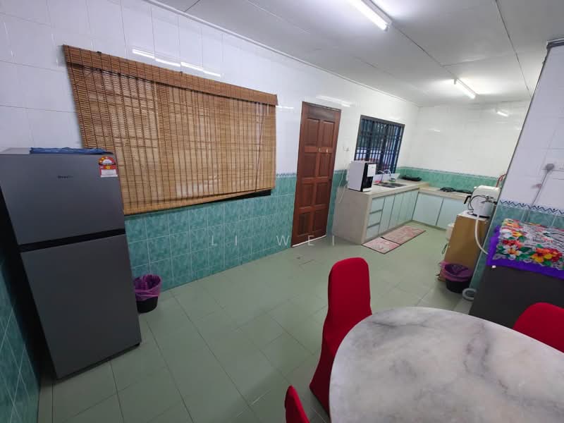 Desa Tebrau Desas Tebraus Desa Tebraus untuk Untuk Disewa - RM 2,600 /bulan, Apr 2026 - Kitchen - PropertyGuru.com.my