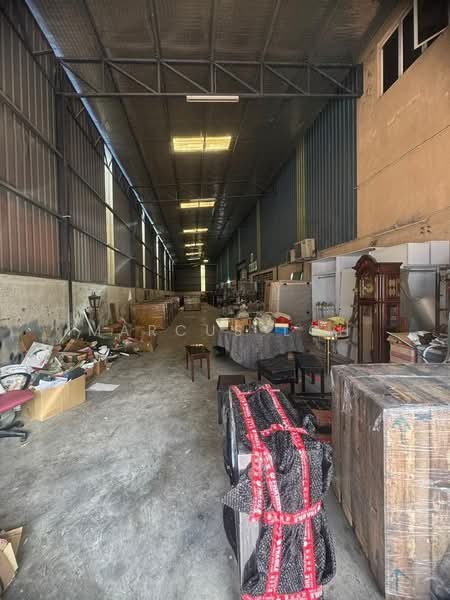 Semi-D Factory for Sale in Taman Perindustrian Sri Plentong (Masai) - Marcus Loh - Interior - PropertyGuru.com.my