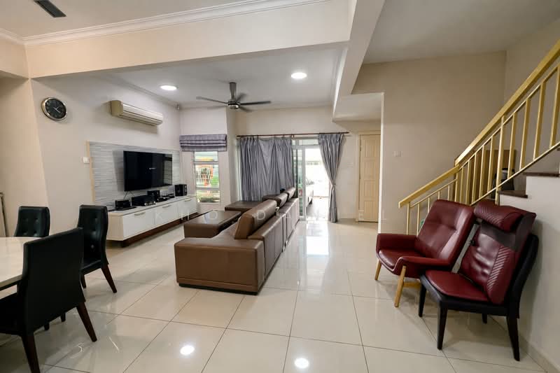2-storey Terraced House for Sale in Kemuning Utama (Shah Alam) - Kho Daniel - Living Room - PropertyGuru.com.my