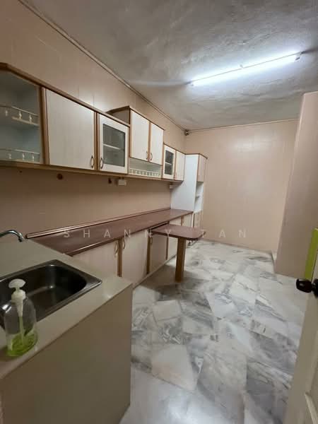 Terraced House for Sale in Bandar Sungai Long (Selangor) - Shanny Tan - Kitchen - PropertyGuru.com.my