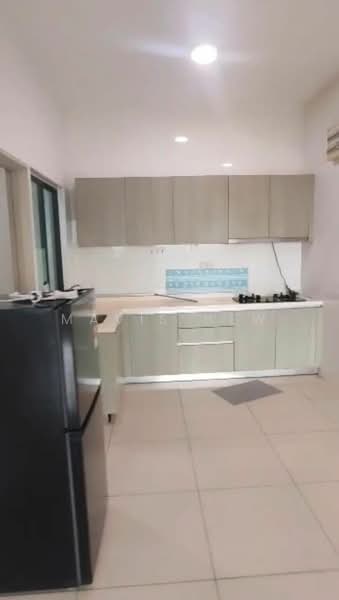 Kondominium untuk Disewa di The Raffles Suites - Mavis Hew - Kitchen - PropertyGuru.com.my